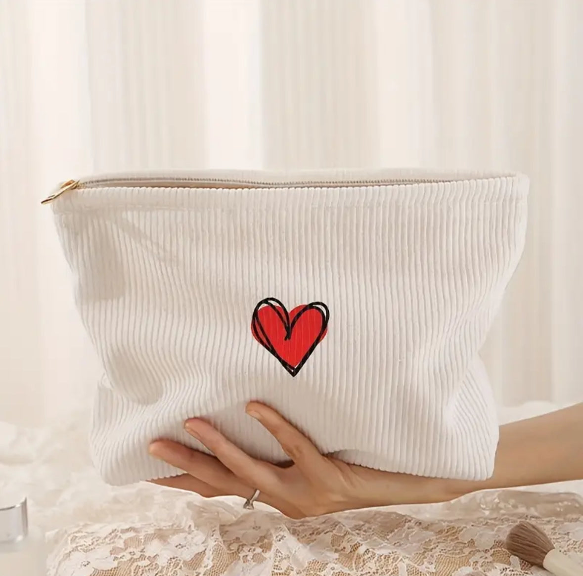 Love heart Valentines Box