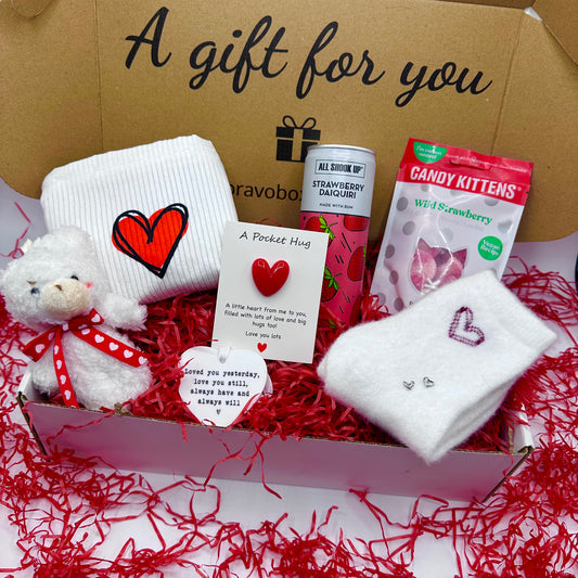 Love heart Valentines Box